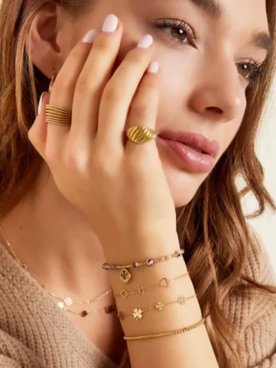 Yehwang Yehwang Armband 5 klavertjes | Goud