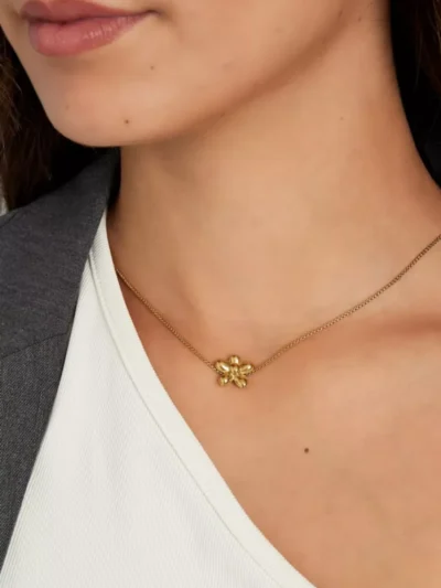 Yehwang Yehwang Ketting puffy flower | Zilver