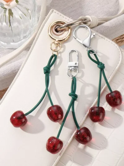 Manoon Manoon Kersen tas bedeltjes | Zilver