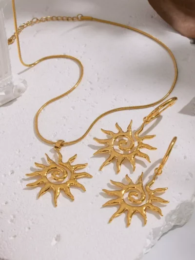 Manoon Manoon Gevormde zon ketting | Goud