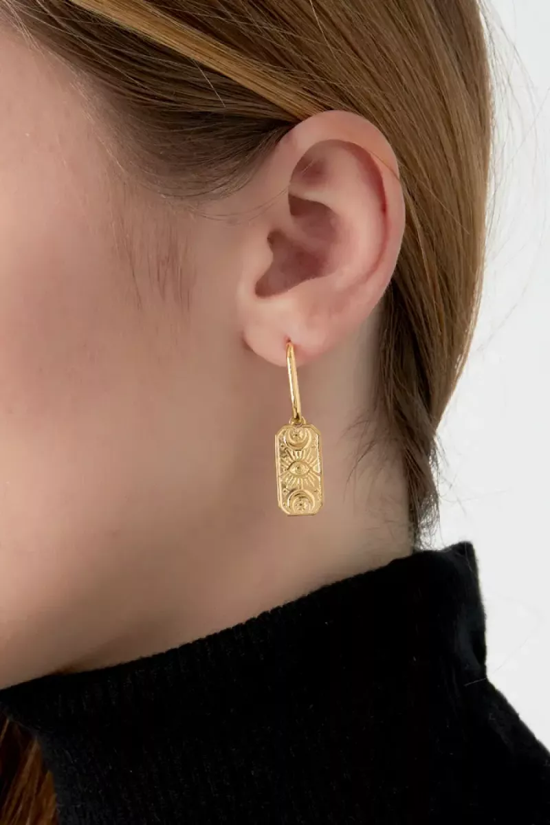 Yehwang Magic mist oorbellen | Goud 2 Yehwang Yehwang Magic mist oorbellen | Goud