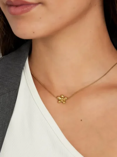 Yehwang Yehwang Ketting puffy flower | Zilver