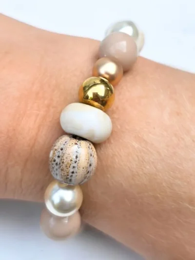 LabelSix LabelSix Kralenarmband amazing nude | Goud