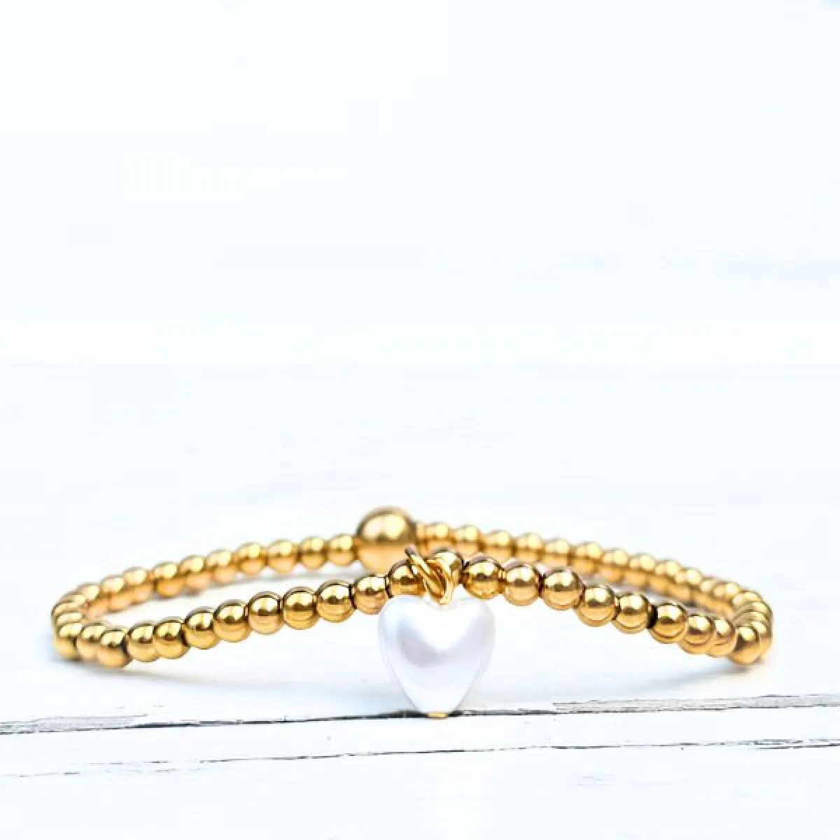 LabelSix Kralenarmband bedel heart | Goud 1 LabelSix LabelSix Kralenarmband bedel heart | Goud