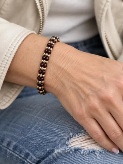 LabelSix LabelSix Kralenarmband choclat flower | Goud