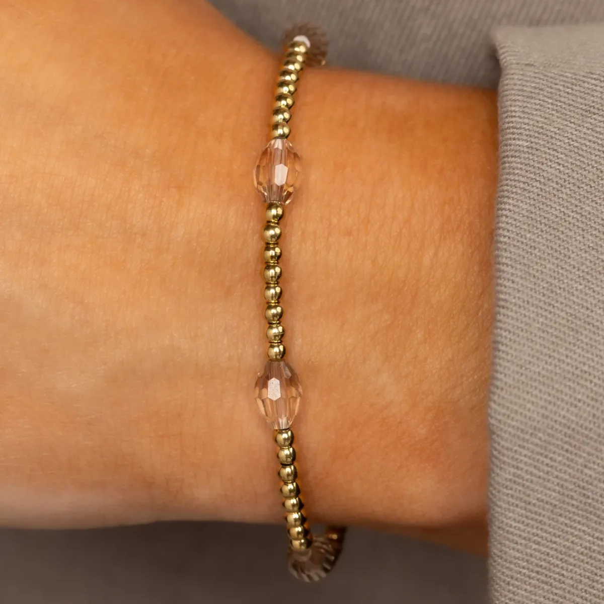 My Bendel Armband Ovale kralen Champagne | Goud 2 My Bendel My Bendel Armband Ovale kralen Champagne | Goud