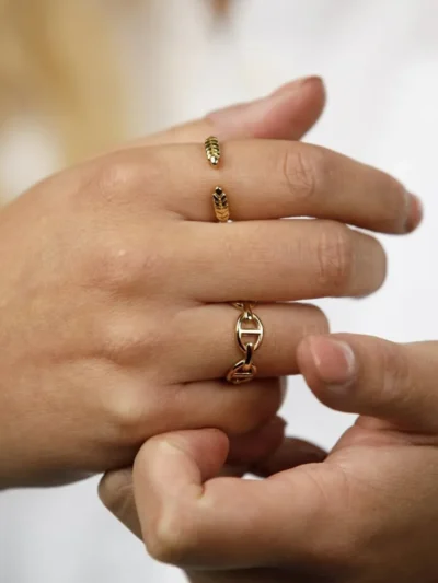 My Bendel My Bendel Open ring met bladpatroon | Goud