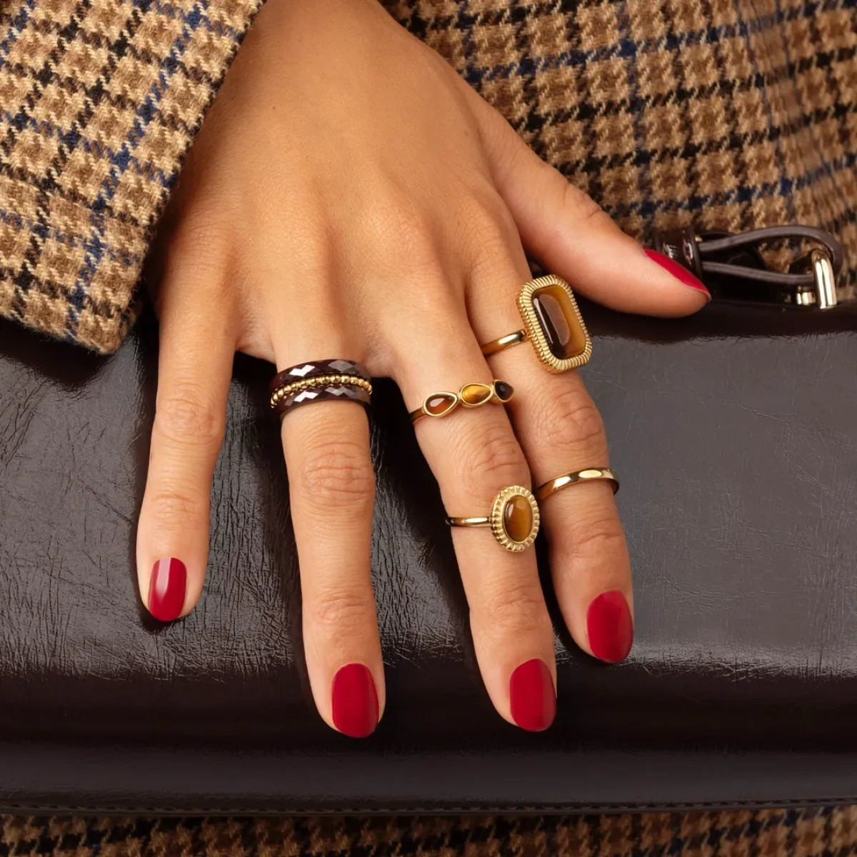 My Bendel Ring Ovale Edelsteen Tiger Eye | Goud 2 My Bendel My Bendel Ring Ovale Edelsteen Tiger Eye | Goud