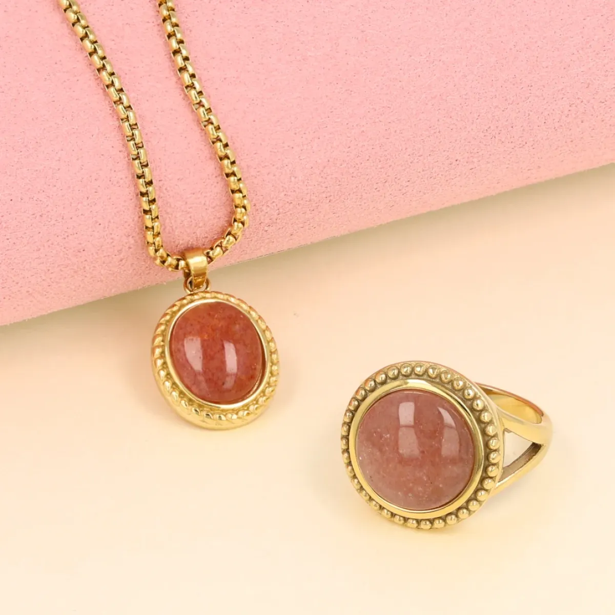 My Bendel Vintage ring Berry Quartz | Goud 2 My Bendel My Bendel Vintage ring Berry Quartz | Goud