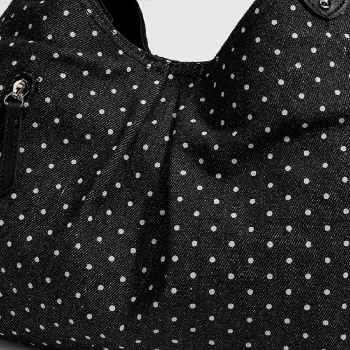 Yehwang Polkadot Geplooide tas | Zwart 2 Yehwang Yehwang Polkadot Geplooide tas | Zwart